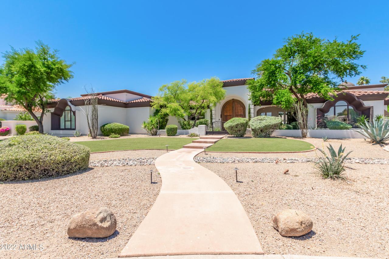 8484 N Pisado Bueno, Paradise Valley, AZ 85253