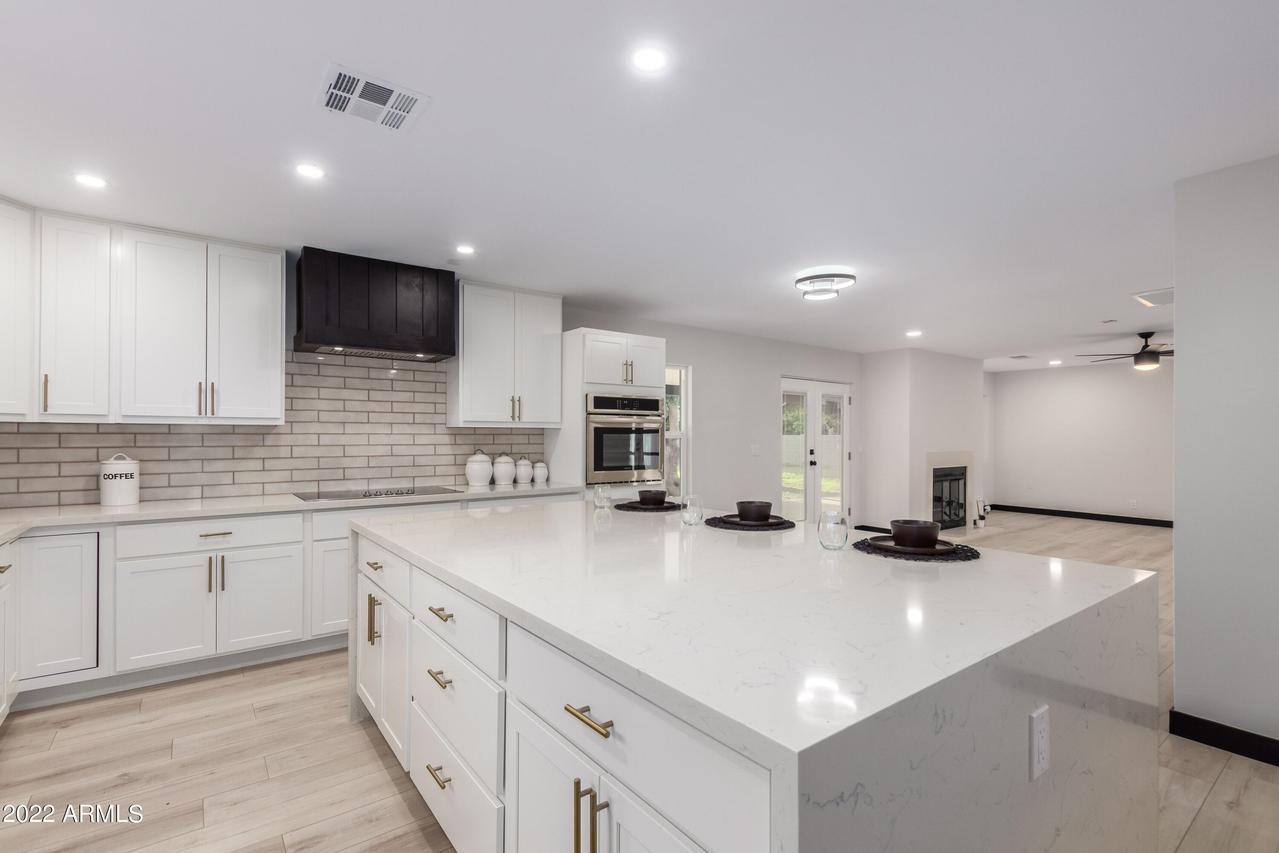 648 N Windsor, Mesa, AZ 85213