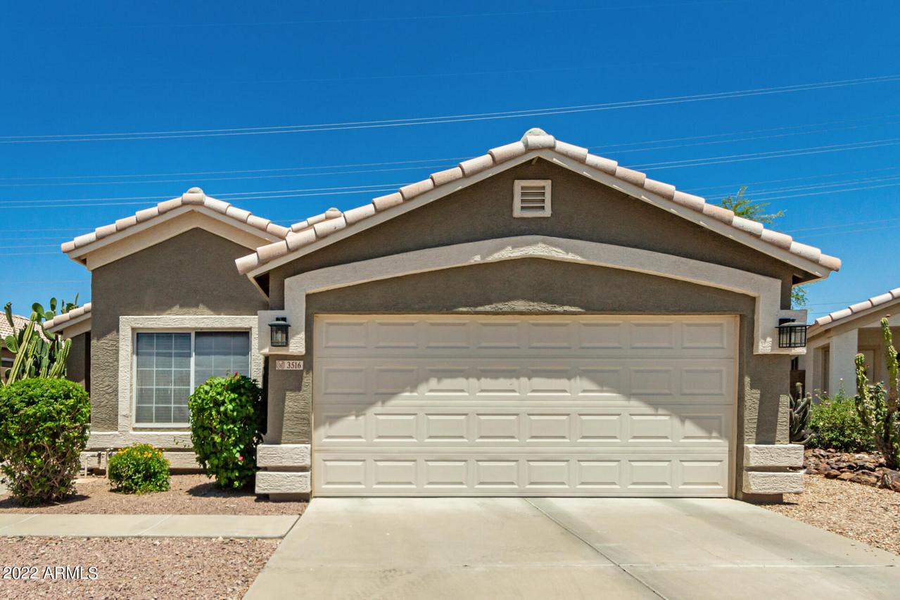 3516 W Saguaro Park Ln., Glendale, AZ 85310