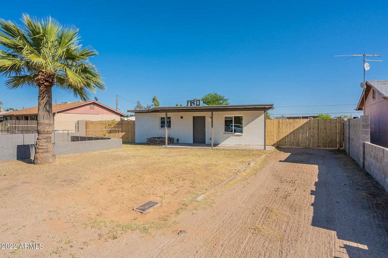 3107 E Campo Bello Dr., Phoenix, AZ 85032
