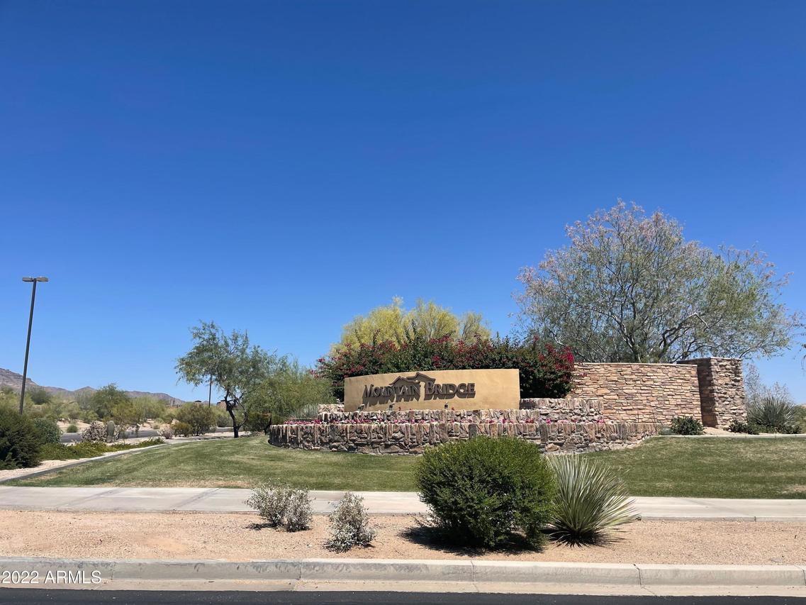 1731 N Trowbridge, Mesa, AZ 85207