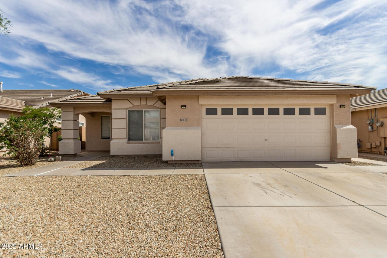 16439 W Cottonwood St., Surprise, AZ 85388