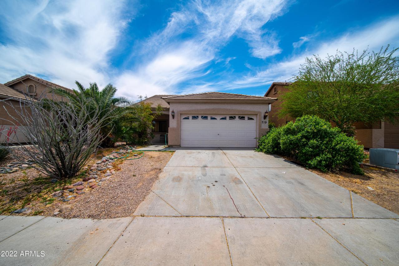 719 W Saint Kateri Ave., Phoenix, AZ 85041