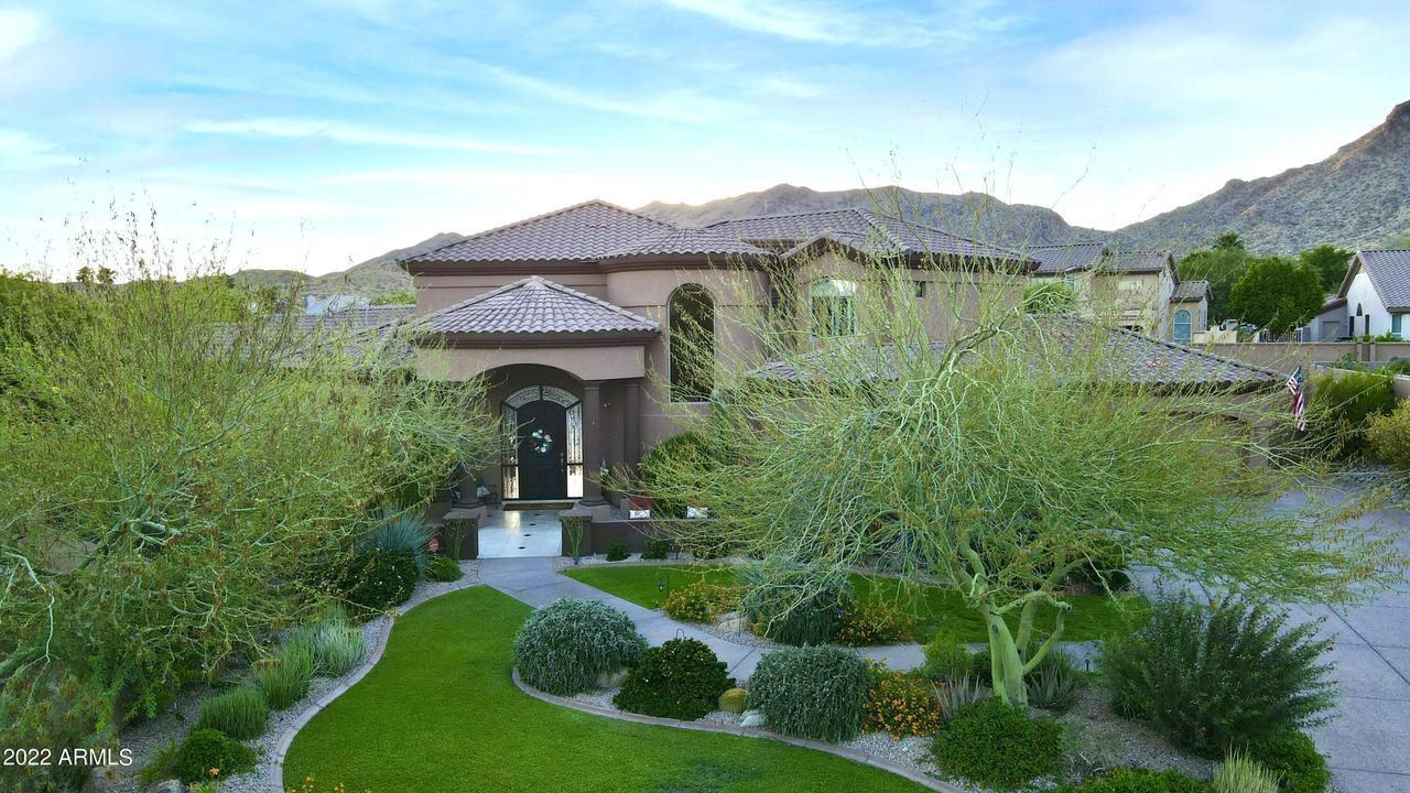 1310 E Desert Willow Dr., Phoenix, AZ 85048