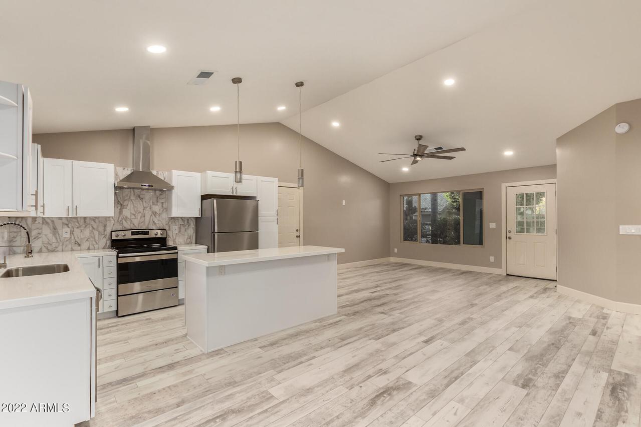 1333 N Higley Rd. #5, Mesa, AZ 85205