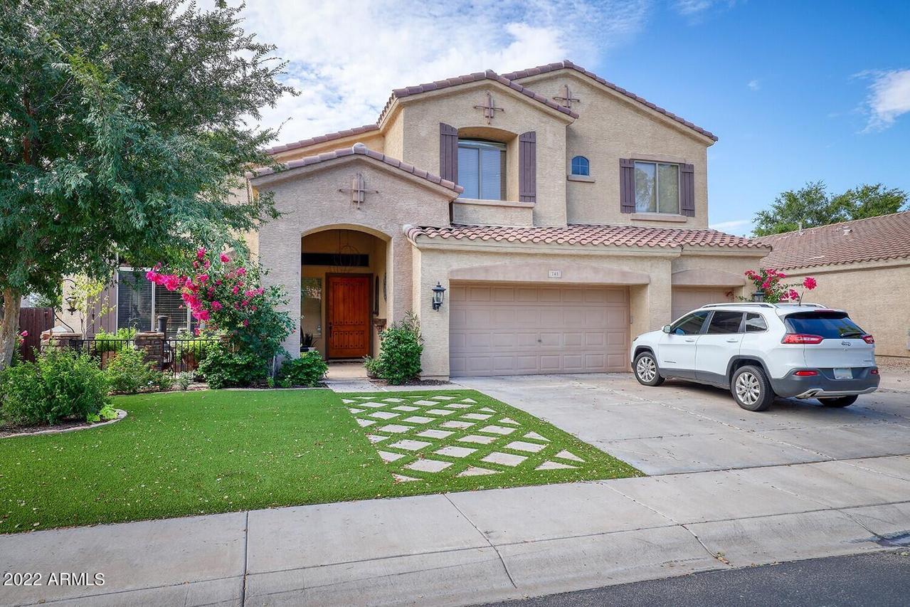 743 E Gemini Pl., Chandler, AZ 85249