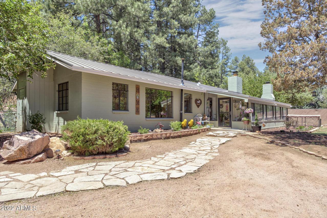 3514 N Pine Creek Dr., Pine, AZ 85544