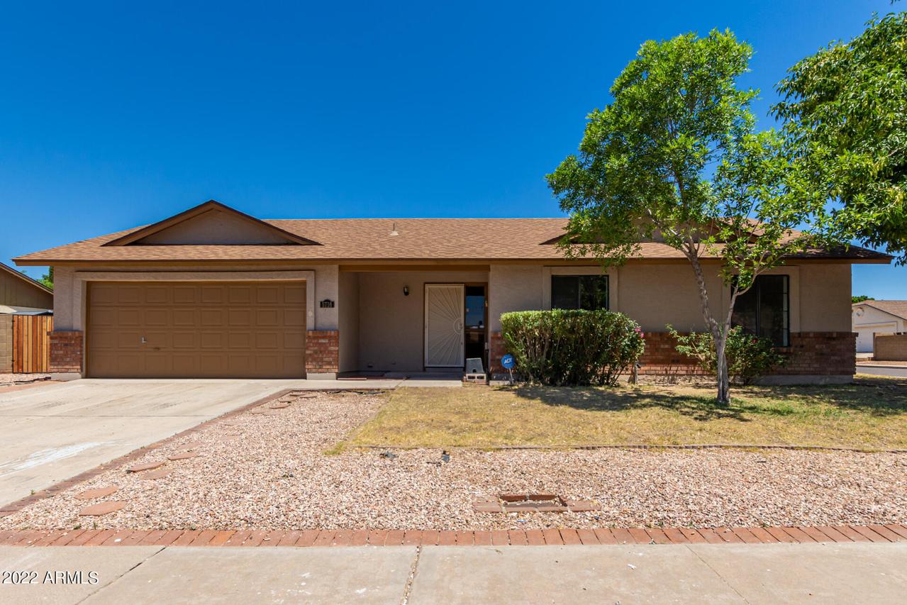 5716 E Evergreen St., Mesa, AZ 85205