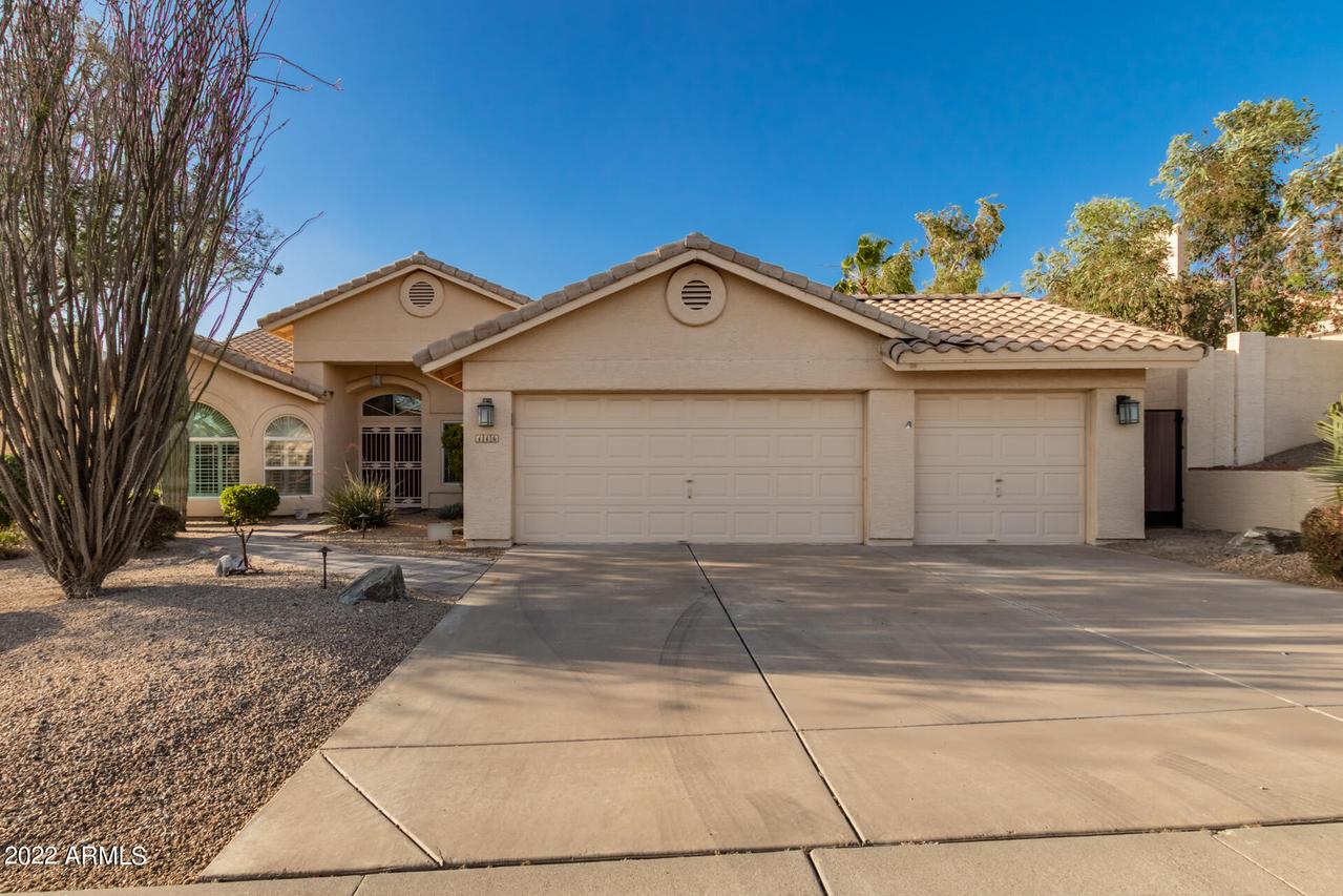 116 E Mountain Sky Ave., Phoenix, AZ 85048