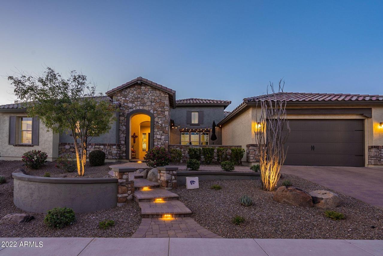 10046 W White Feather Ln., Peoria, AZ 85383