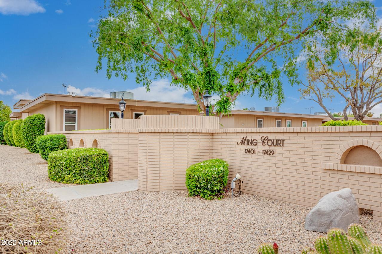 17421 N 105th Ave., Sun City, AZ 85373