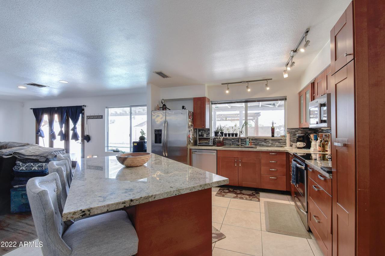 1715 W Stottler Dr., Chandler, AZ 85224