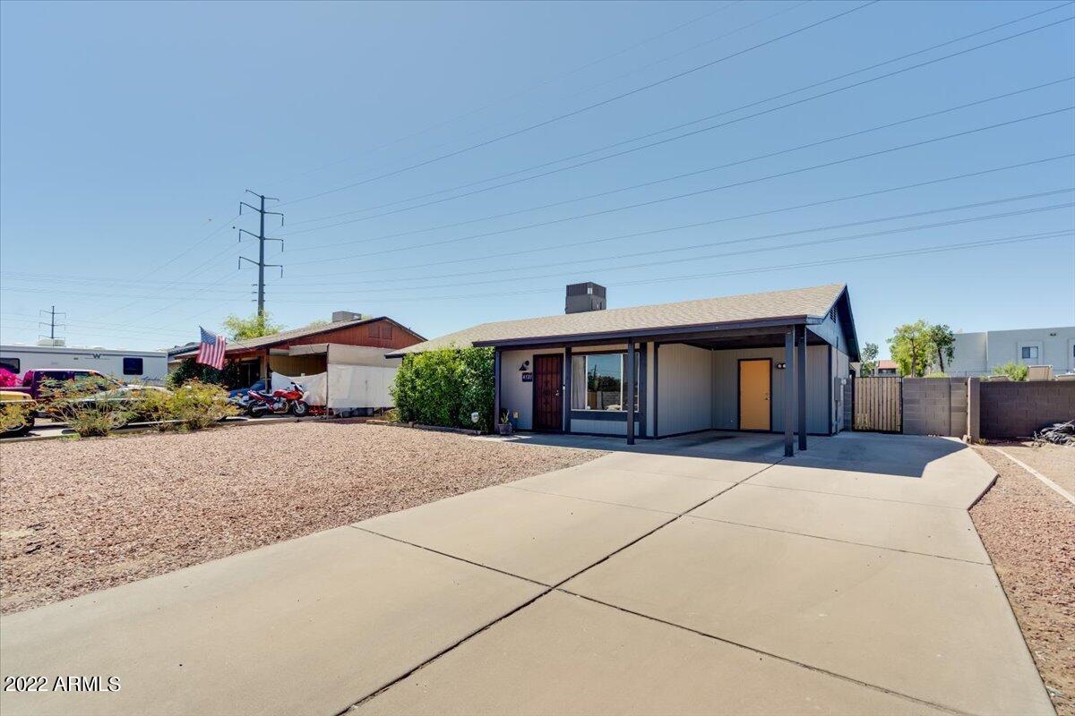 4521 E Fremont St., Phoenix, AZ 85042