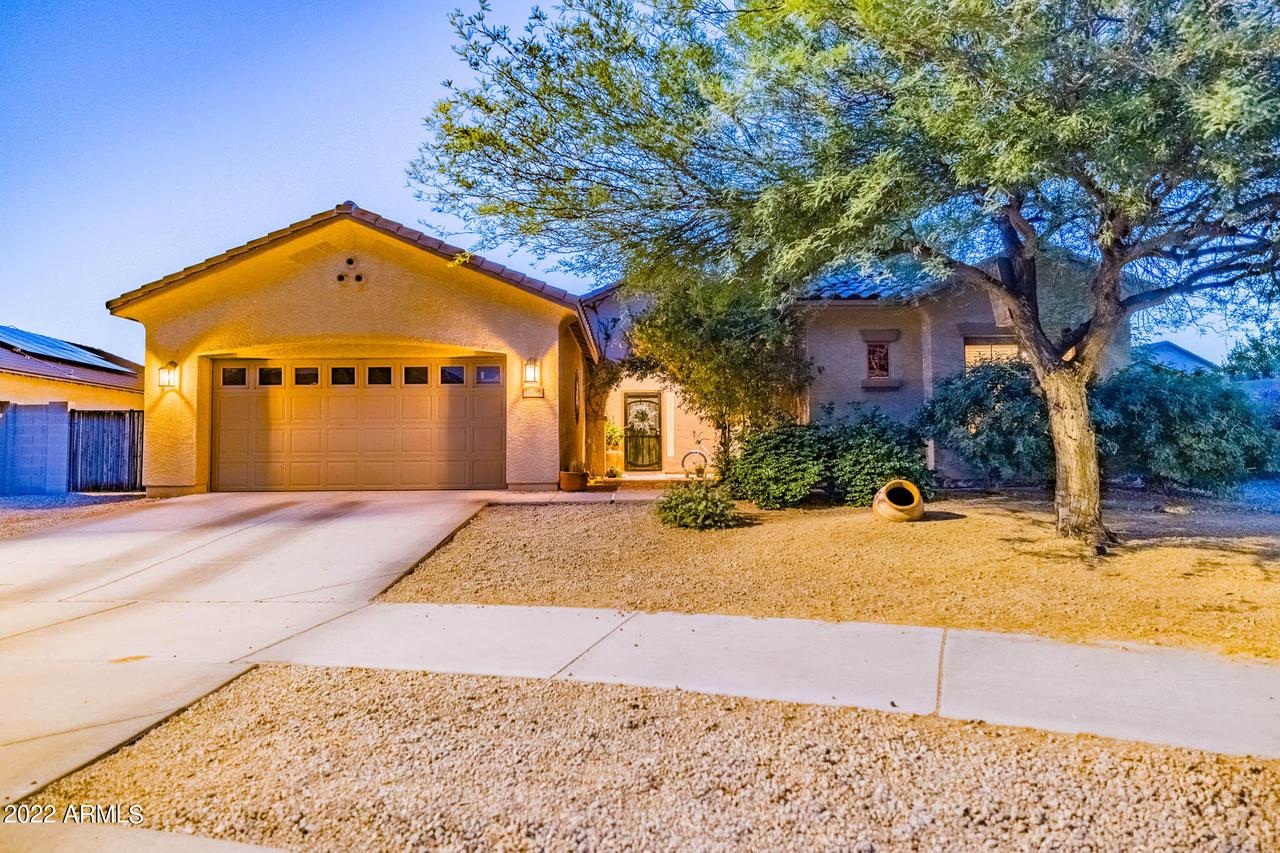 11266 N 164th Ct., Surprise, AZ 85388