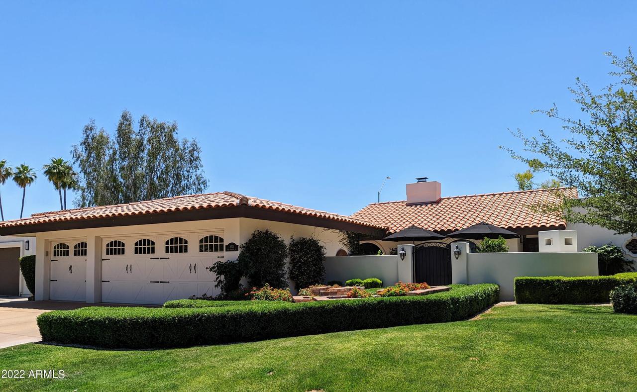 8153 E Del Barquero Dr., Scottsdale, AZ 85258