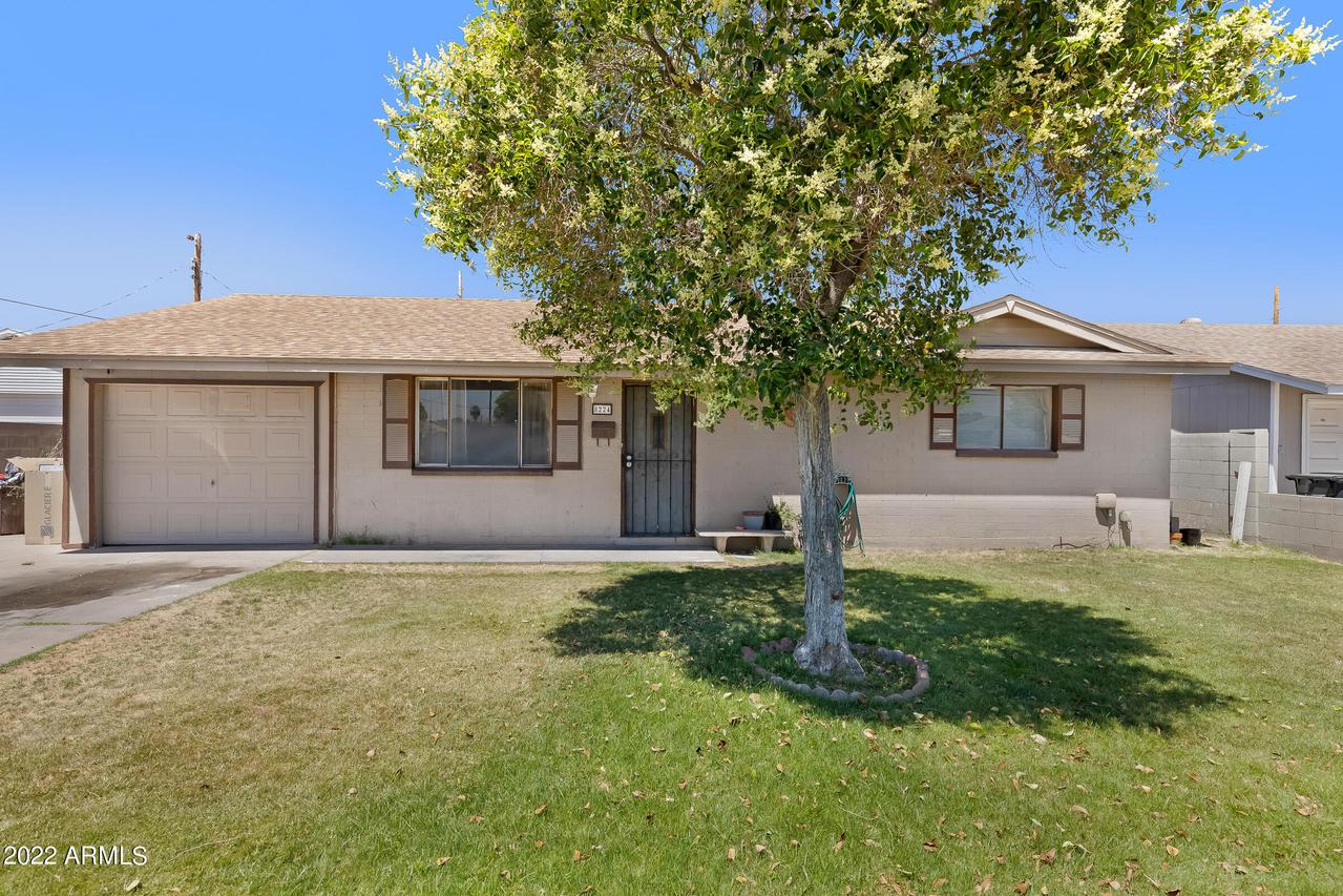 8224 N 38th Dr., Phoenix, AZ 85051
