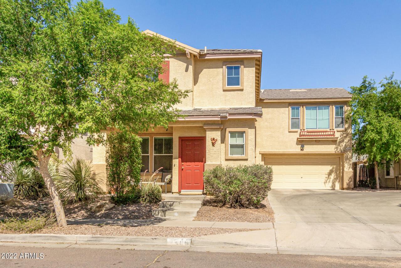 7409 S 40th Ave., Phoenix, AZ 85041