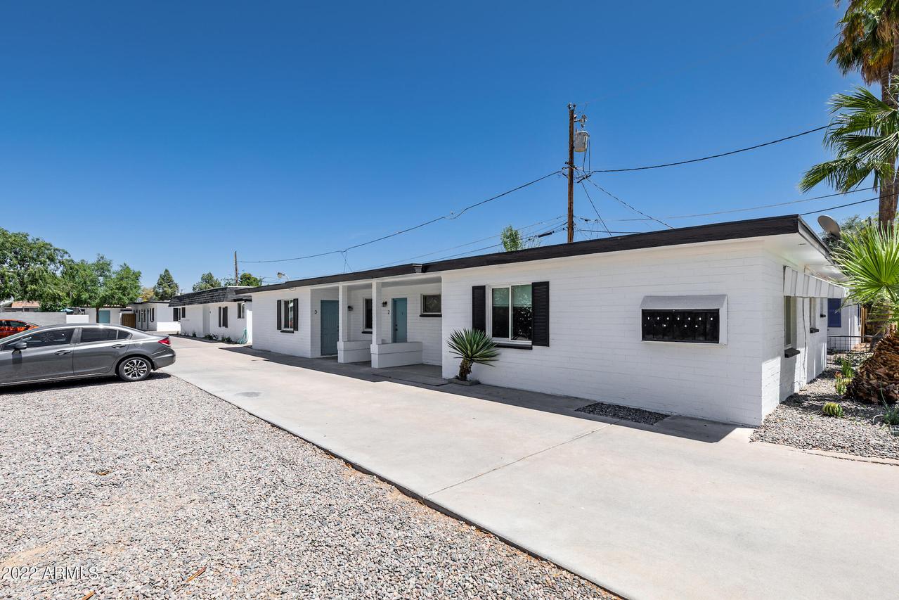 920 E Montebello Ave., Phoenix, AZ 85014
