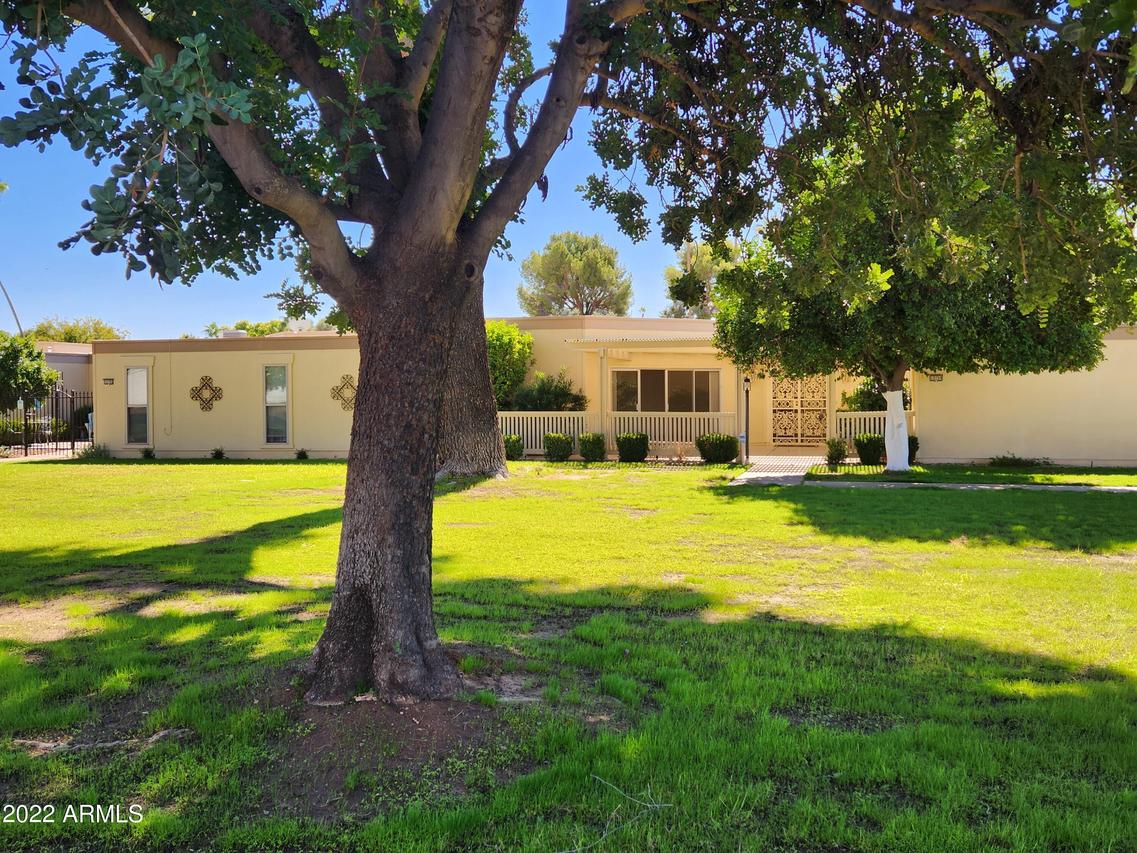 10709 W Buccaneer Way, Sun City, AZ 85351