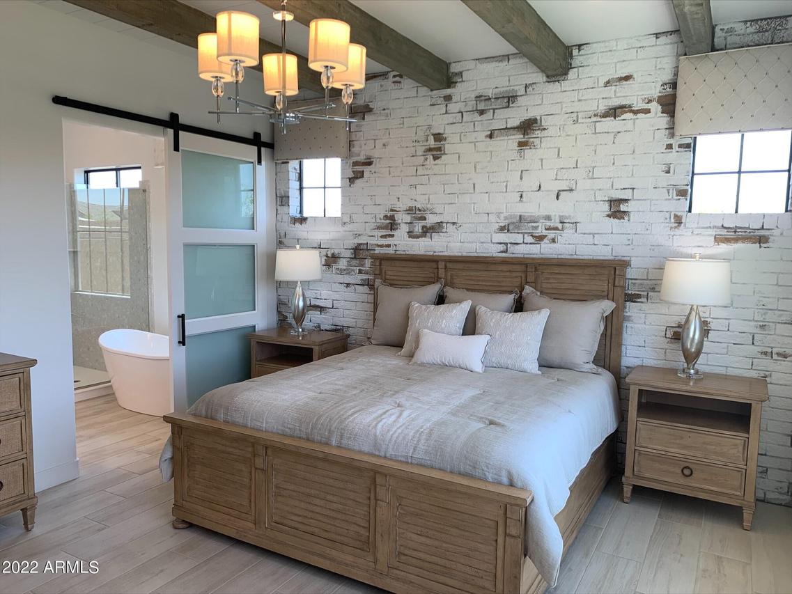 21617 N 59th St., Phoenix, AZ 85054