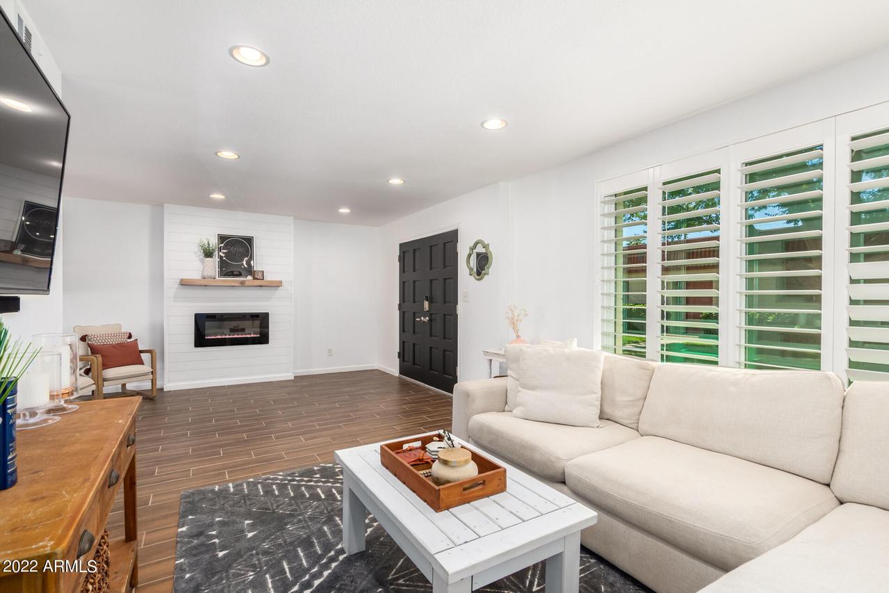 3956 N Granite Reef Rd., Scottsdale, AZ 85251