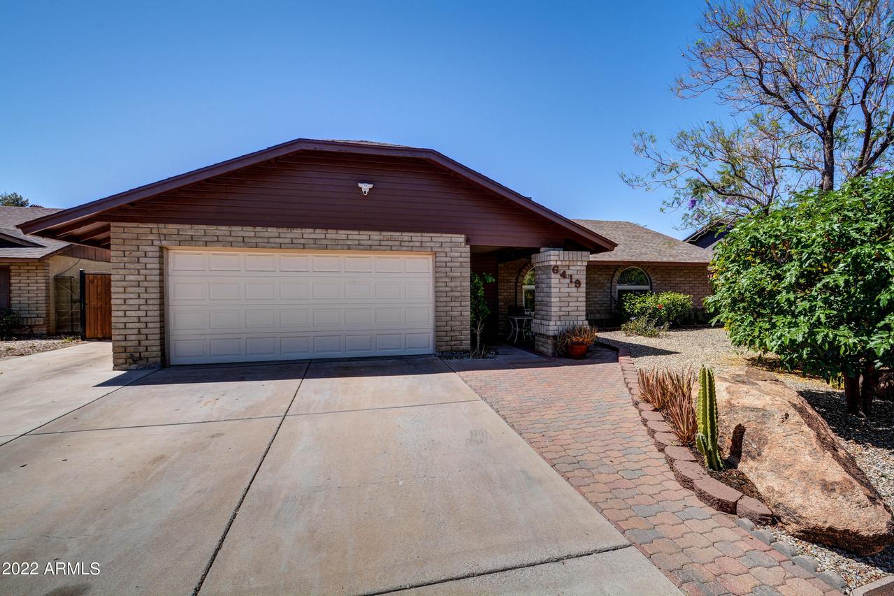 6419 W North Ln., Glendale, AZ 85302