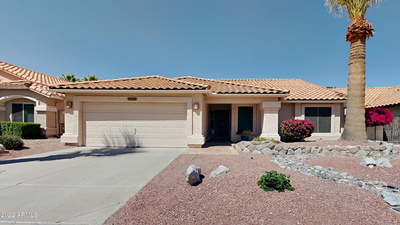 2434 E Taxidea Way, Phoenix, AZ 85048