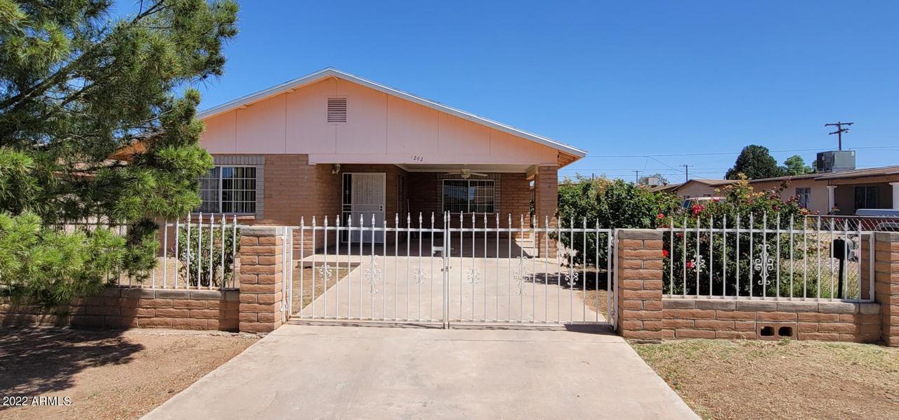 1242 E 5th St., Douglas, AZ 85607