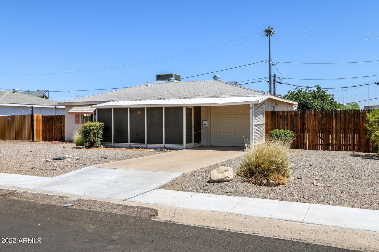 11112 W Kansas Ave., Youngtown, AZ 85363