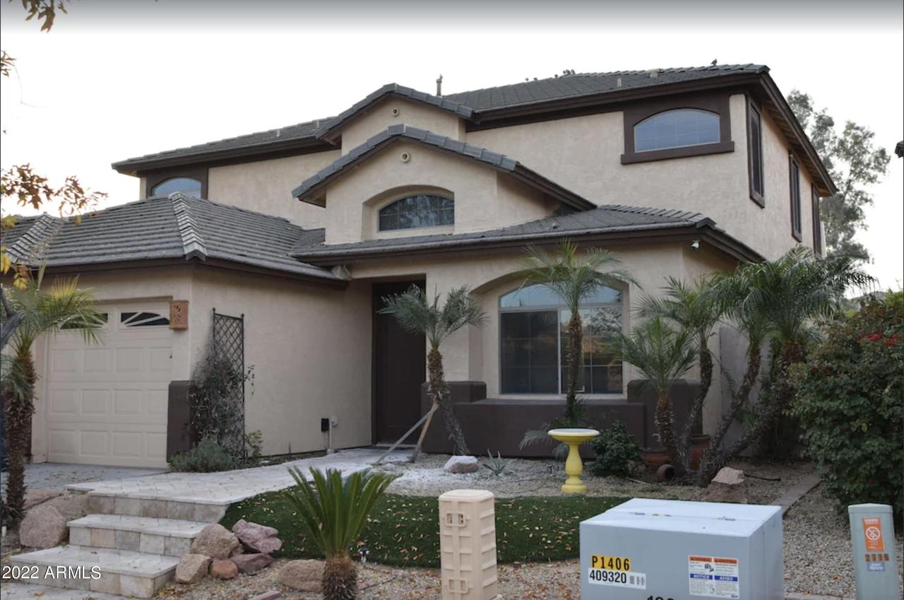 2715 E Fremont Rd., Phoenix, AZ 85042