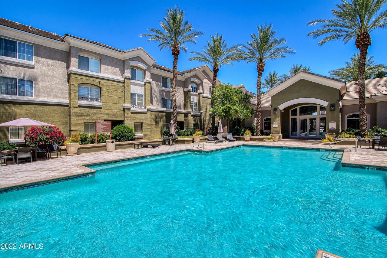4455 E Paradise Village Pkwy. #1006, Phoenix, AZ 85032