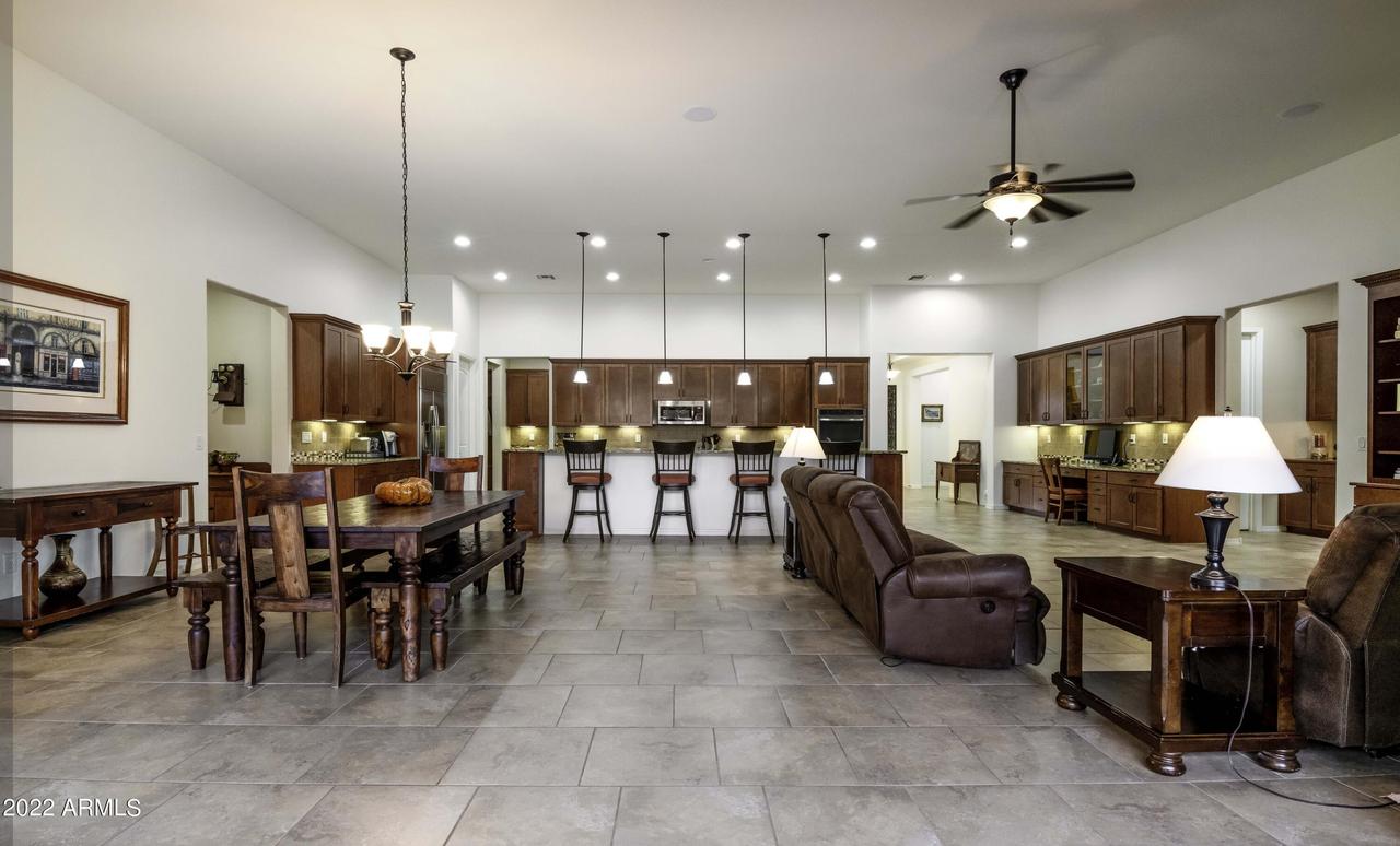 21960 E Russet Rd., Queen Creek, AZ 85142