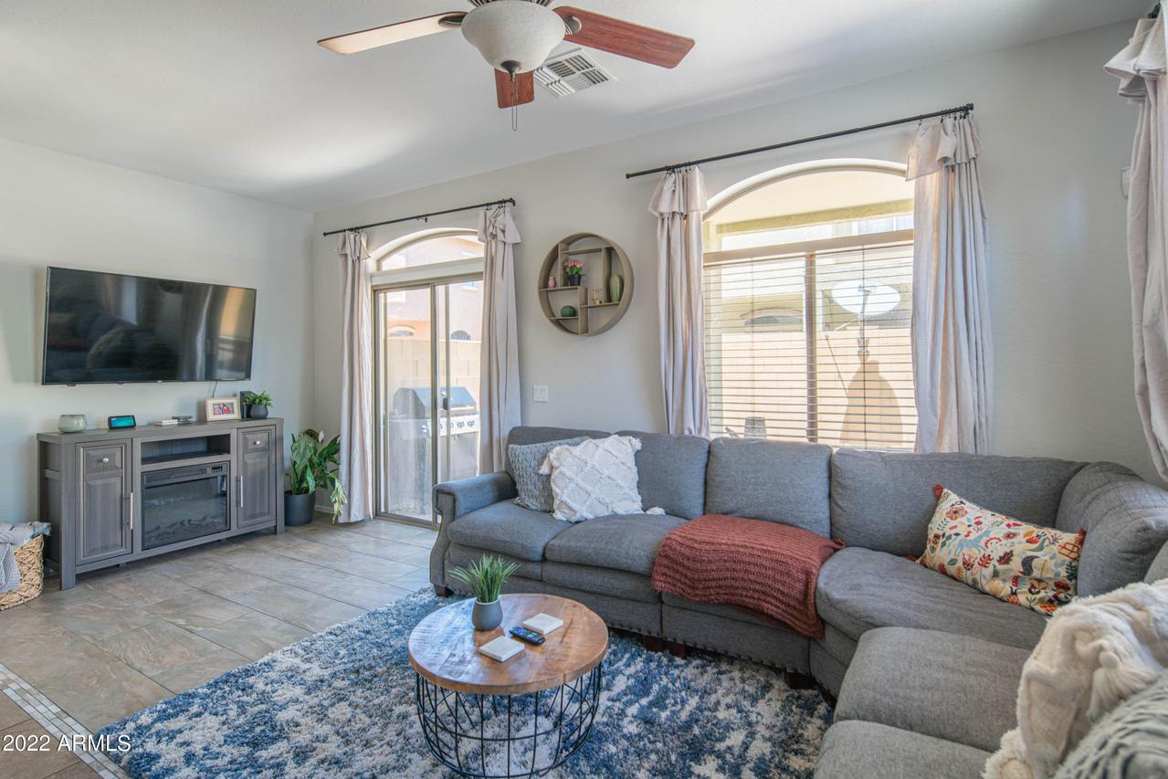 2150 E Bell Rd. #1154, Phoenix, AZ 85022