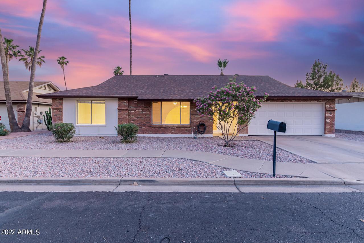 1845 W Natal Ave., Mesa, AZ 85202