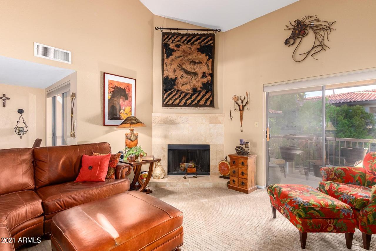 9460 N 92nd St. #206, Scottsdale, AZ 85258