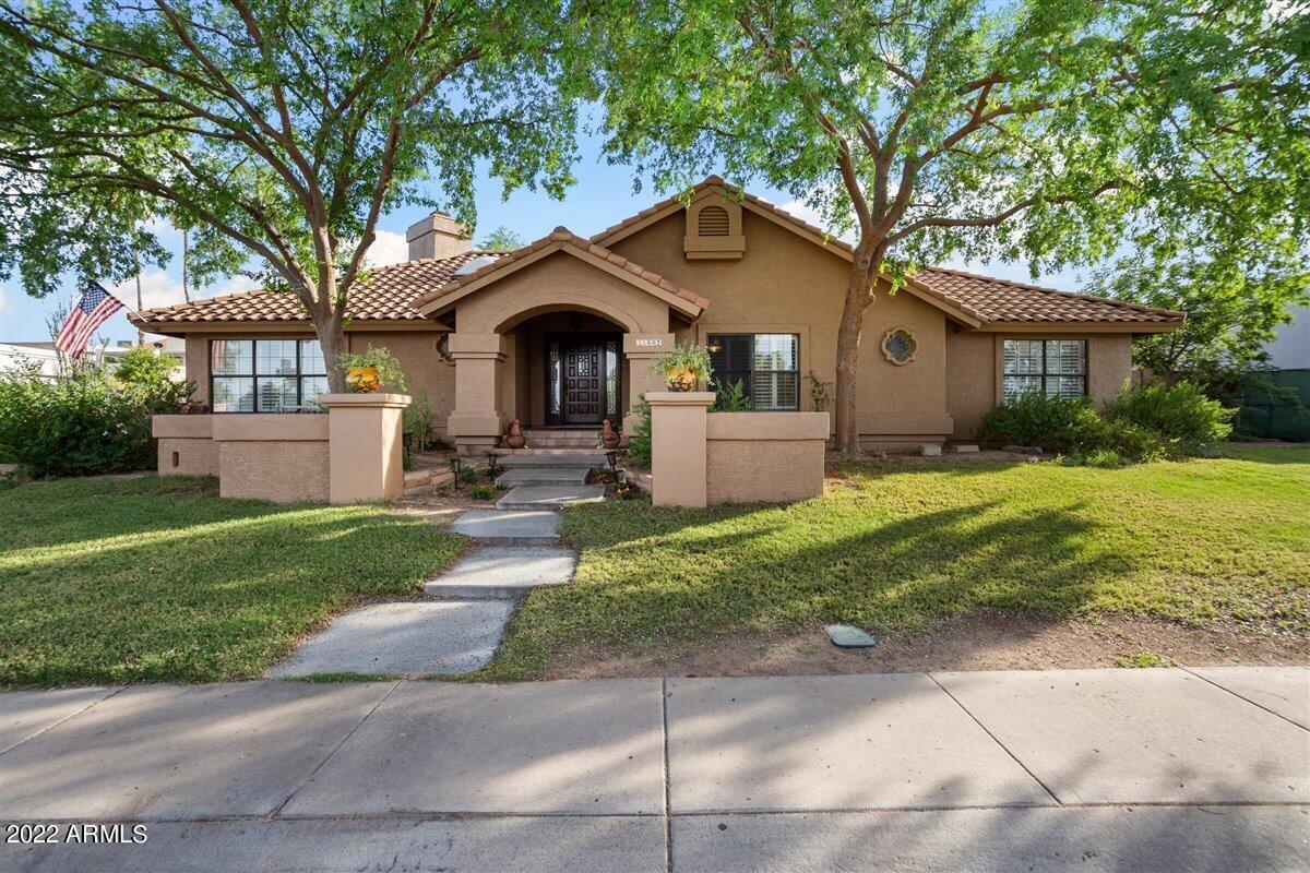15602 N 18th St., Phoenix, AZ 85022