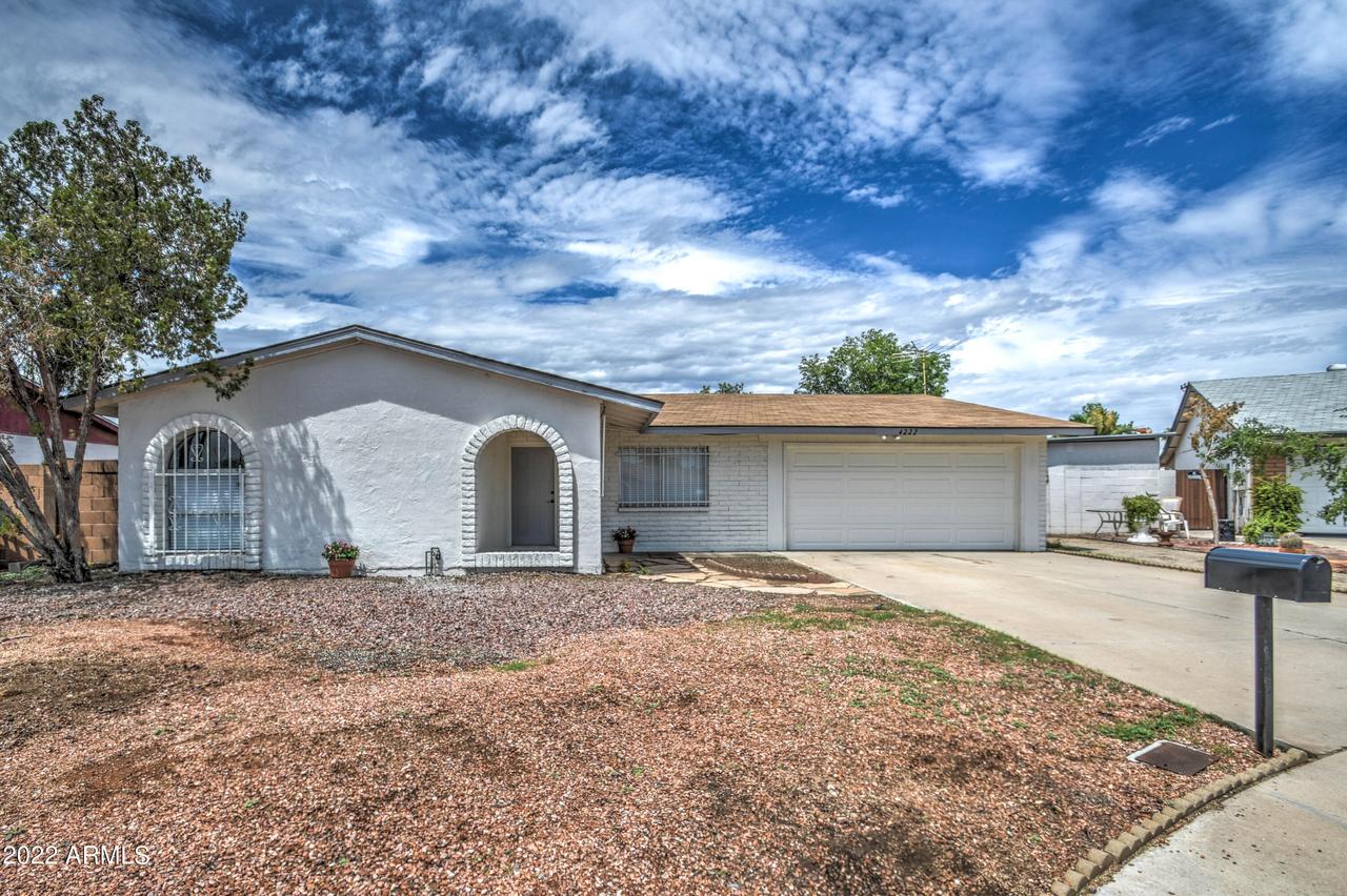 4222 N 81st Ln., Phoenix, AZ 85033