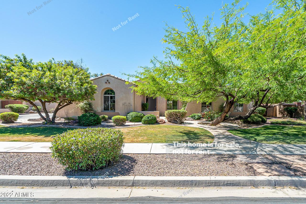 8011 W Luke Ave., Glendale, AZ 85303
