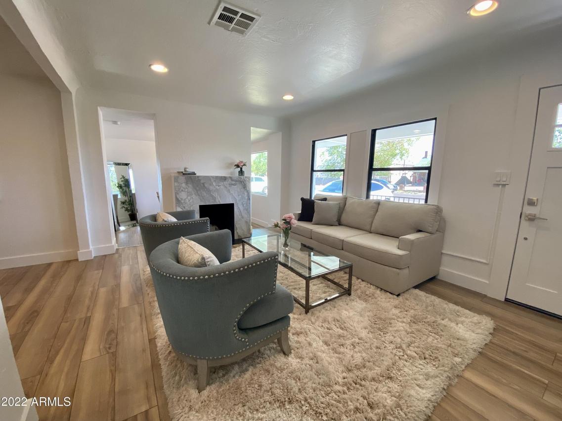 2320 E Harvard St., Phoenix, AZ 85006