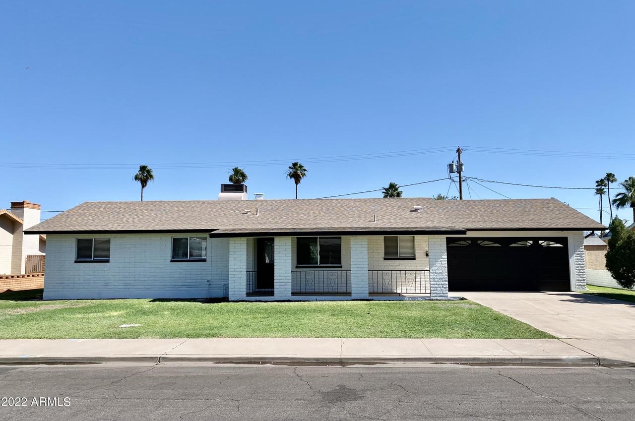 620 W Vine Ave., Mesa, AZ 85210