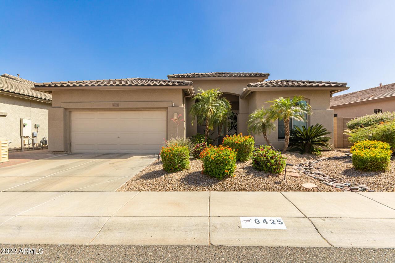 6425 W Molly Ln., Phoenix, AZ 85083
