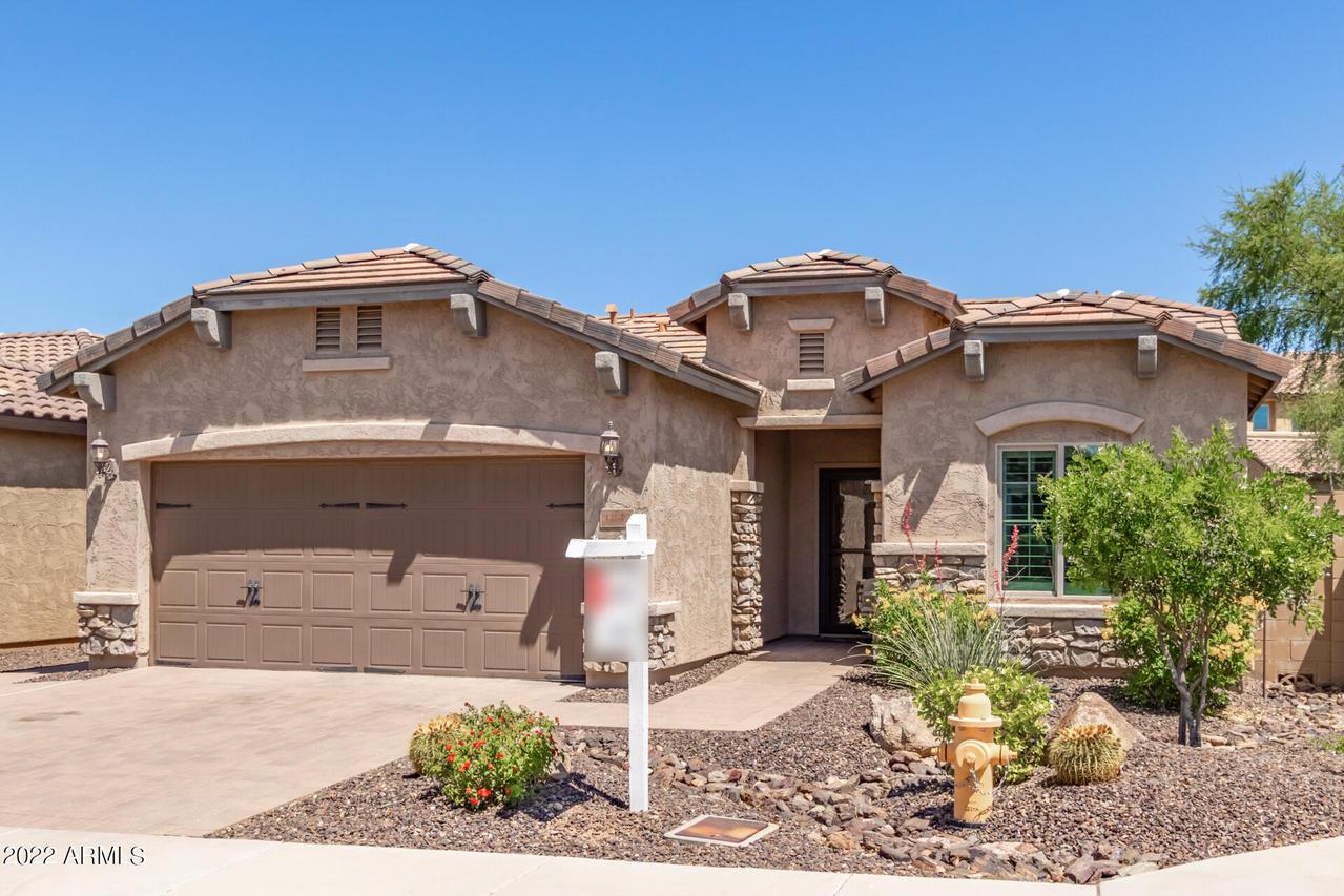 1842 W Fetlock Tr., Phoenix, AZ 85085