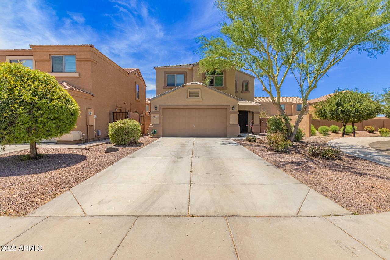 12472 N 75th Ln., Peoria, AZ 85381