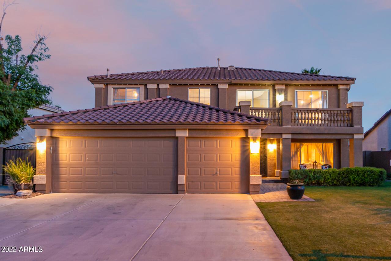 2535 E Saratoga St., Gilbert, AZ 85296