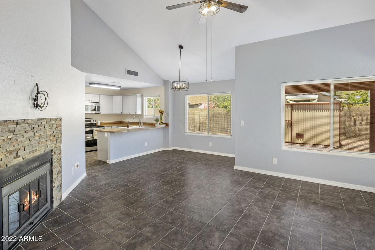 6608 W Brown St., Glendale, AZ 85302