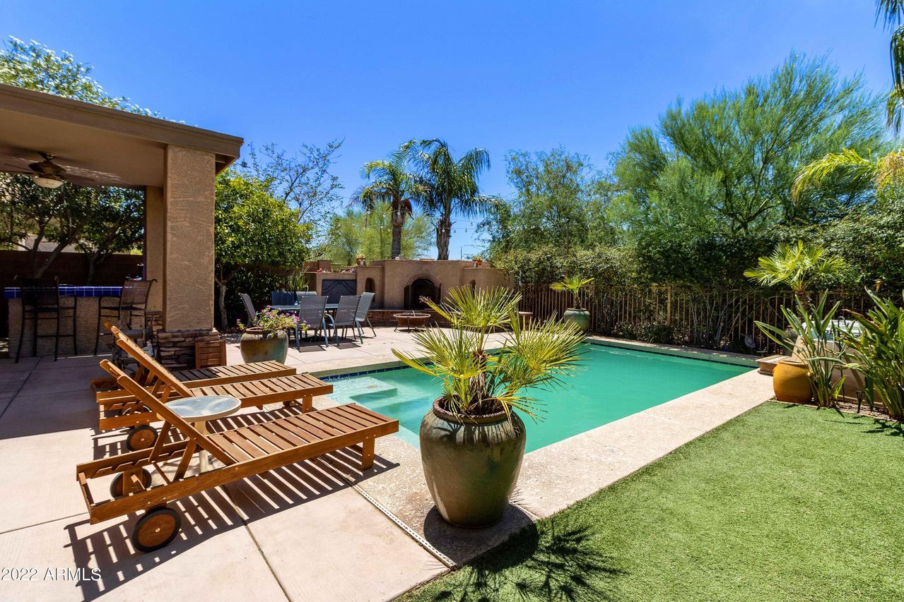 1713 E Cielo Grande Ave., Phoenix, AZ 85024