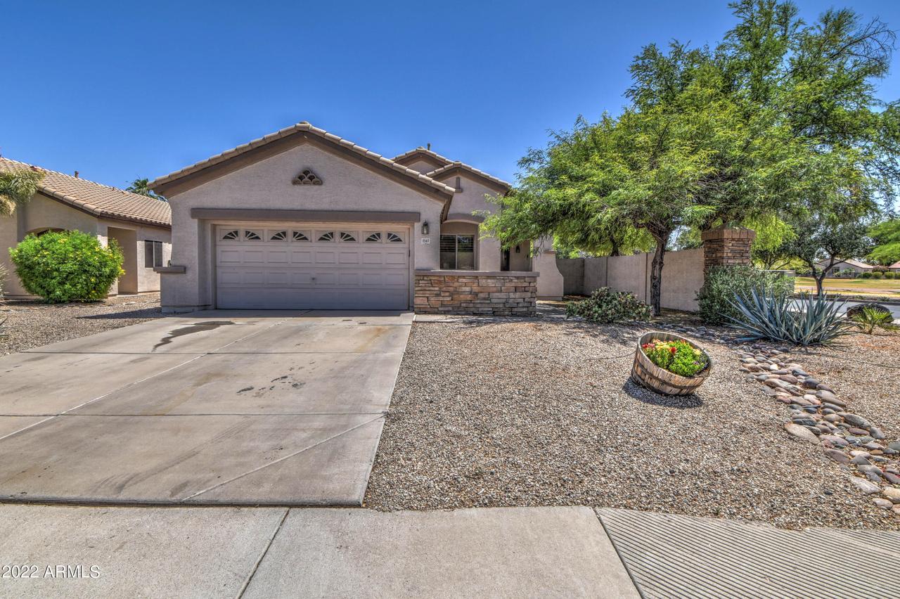 2567 E Brooks St., Gilbert, AZ 85296