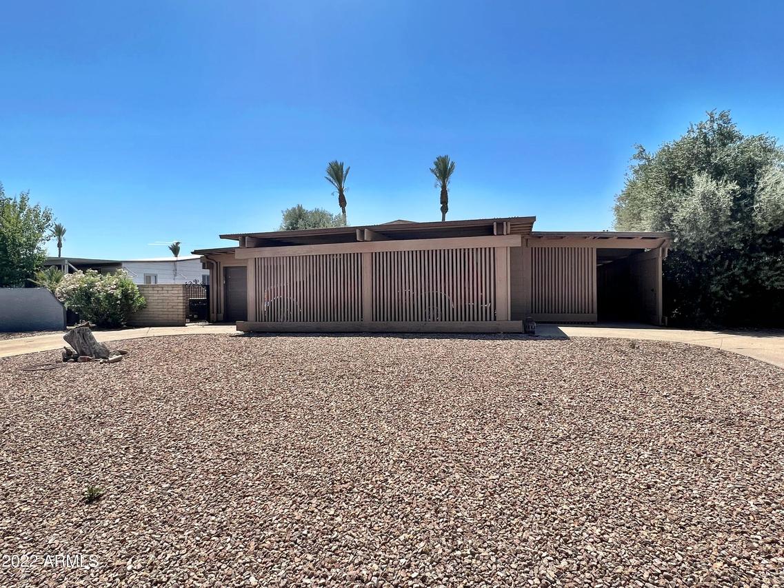 9038 E Country Club Dr., Sun Lakes, AZ 85248