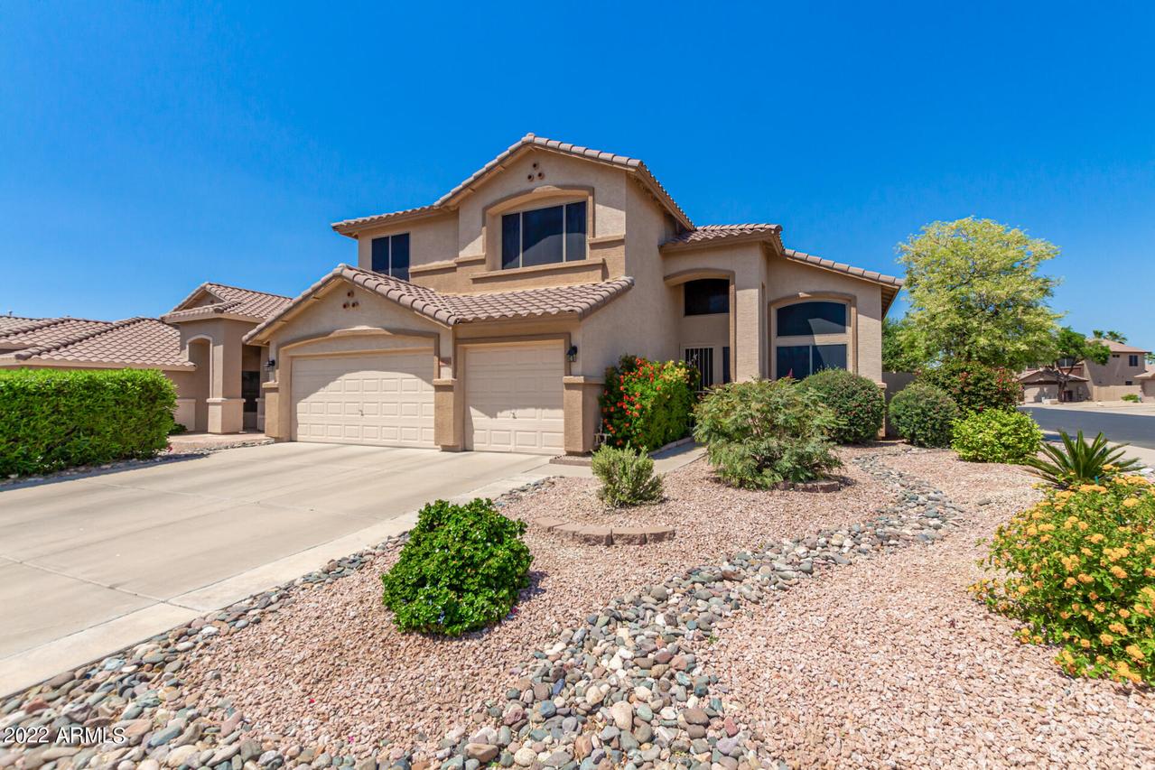 5918 W Kimberly Way, Glendale, AZ 85308