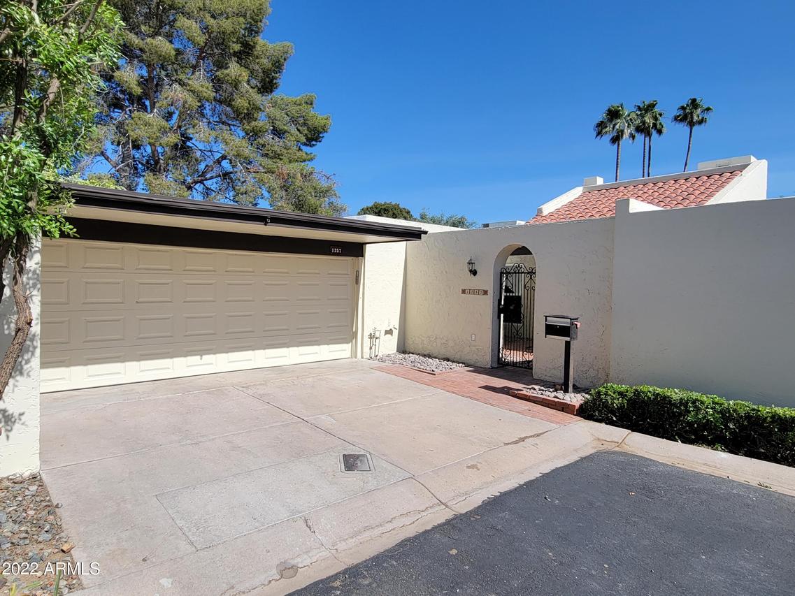 1257 E Palacio Dr., Phoenix, AZ 85014